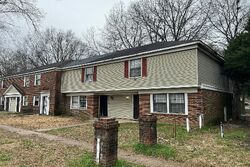  S Mendenhall Rd