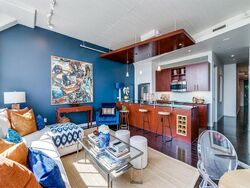  W 7th St Apt 2404