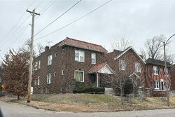  Greer Ave
