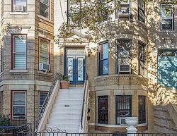  Windsor Pl