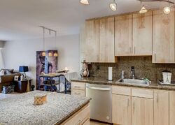  Albion St Apt 205