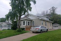  W 18th Ave