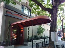  4th Ave Apt 301