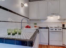  Nw Flanders St Apt 21