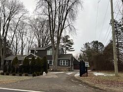  Ladd Rd