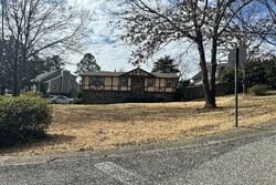  Coventry Dr