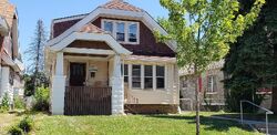  N 13th St