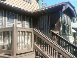  N 6th St