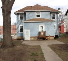  N 17th St