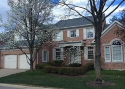  E Chesapeake Pl