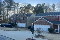 Silver Springs Dr