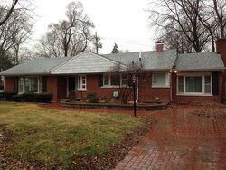  Flossmoor Rd