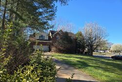  Deerfield Dr Nw