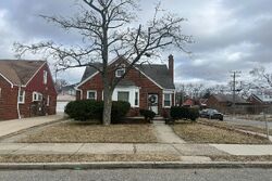  Ferguson St