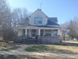  E Mckinney St