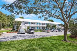  Se Ocean Blvd Apt 107