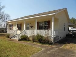 Lincoln Cir