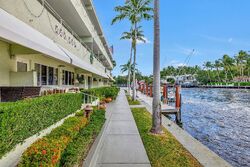  Se 4th St Apt 204