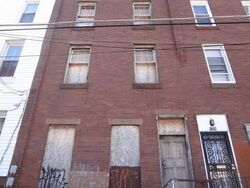  W Cumberland St