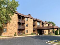  Torrey Pine Ln Apt 1f