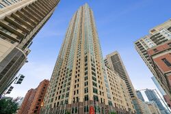  W Ontario St Apt 57ab