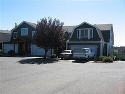 E Grover St Apt 101
