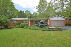 Maplewood Dr