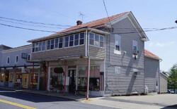  S Main St