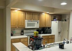  Gate Pkwy N Apt 3010