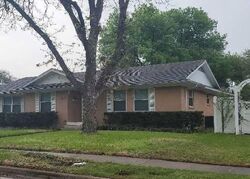  Charlotte Dr