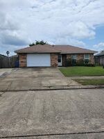  Woodvine Ln