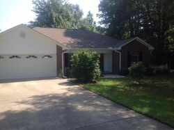  Heritage Dr