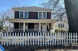  Highland Ave