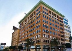  Vine St Apt 1001