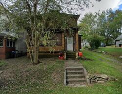  Fairview St