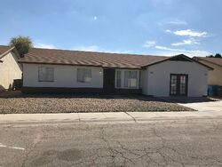 W Yuma St