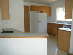  163rd St E