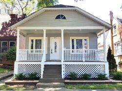  Morton Ave
