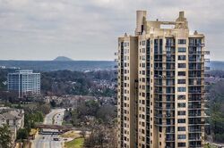  Lakeside Dr Ne Apt 14