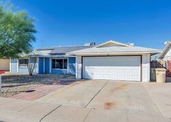 N 51st Ln