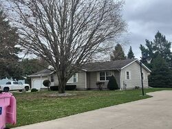  Lynbrook Dr