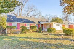  Meadowcrest Cir