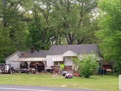  Edison Ave