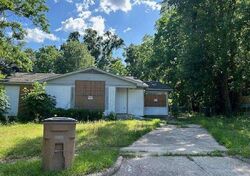  Heritage Cir