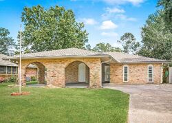  Rustling Oaks Dr
