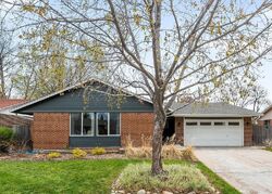 E Wyoming Pl