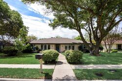  Creekbend Dr