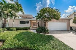  Bayway Blvd Apt 5