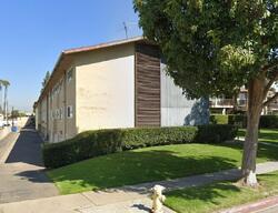  W Greenleaf Ave Apt L