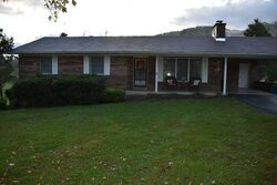 Meador Ln